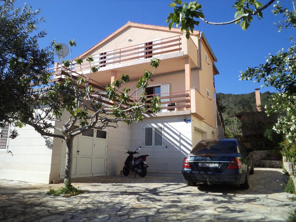 Apartment Ana Kali Bagian luar foto